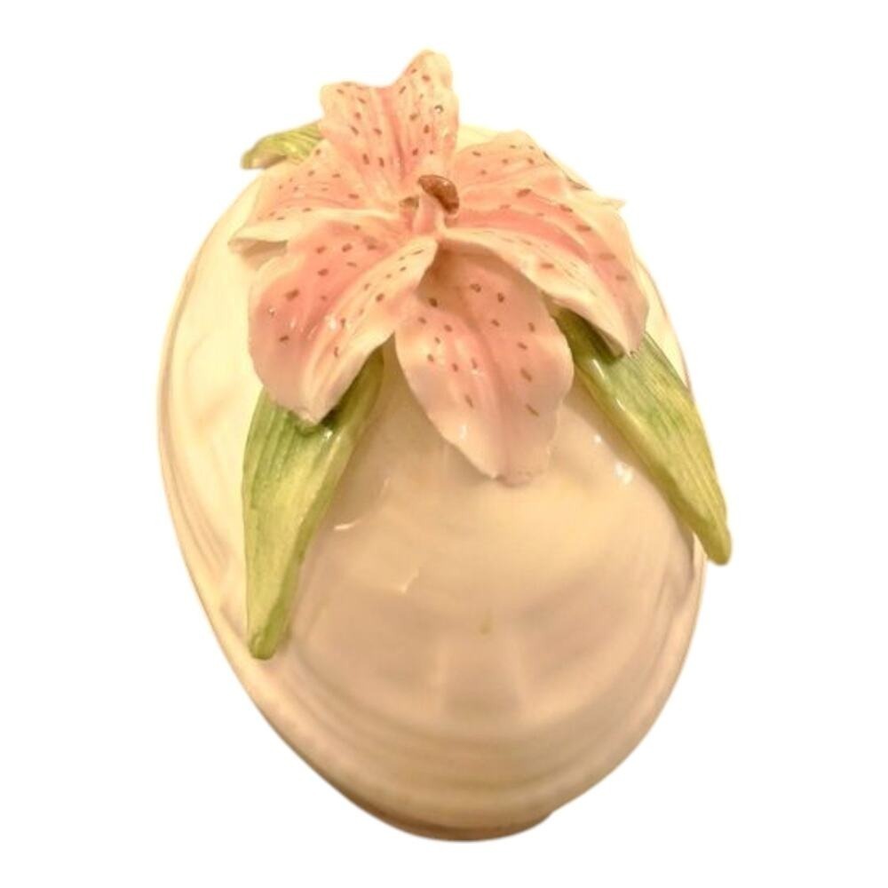 Vintage 3D Lilly of the Valley White Basket Weave Egg Trinket Box Bone China